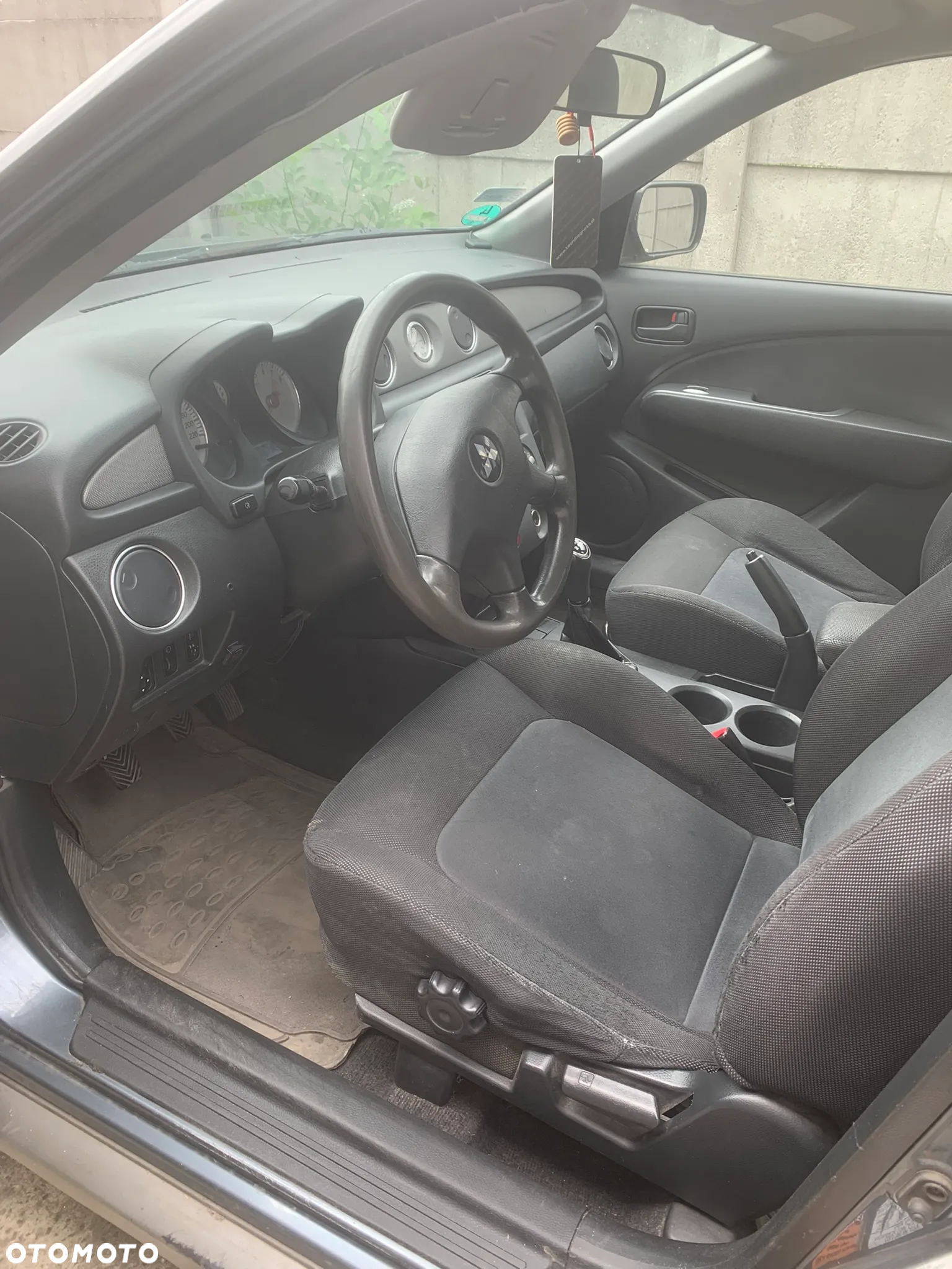 Mitsubishi Outlander 2.0 Comfort 4WD - 5