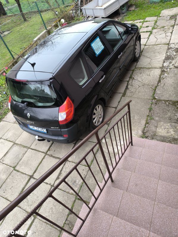 Renault Scenic 1.6 16V Confort Expression - 3