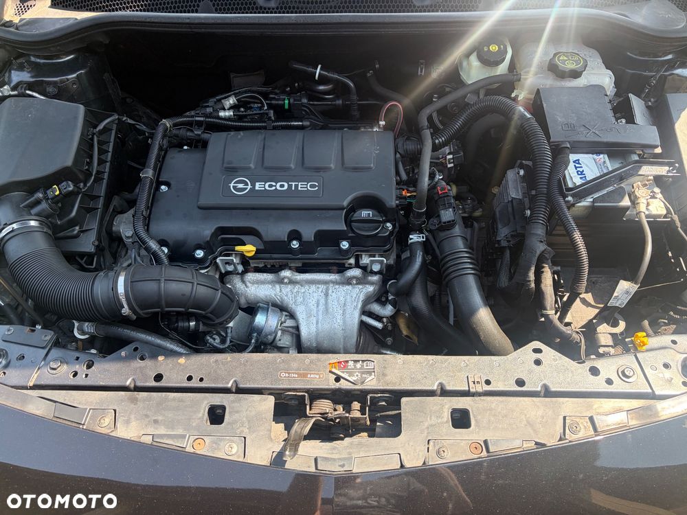 Opel Astra 1.4 T Active EU6 - 23