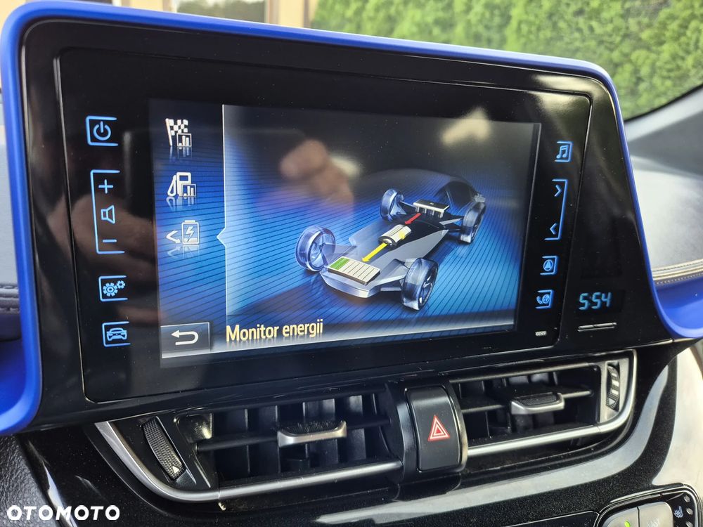 Toyota C-HR Business-Edition - 33