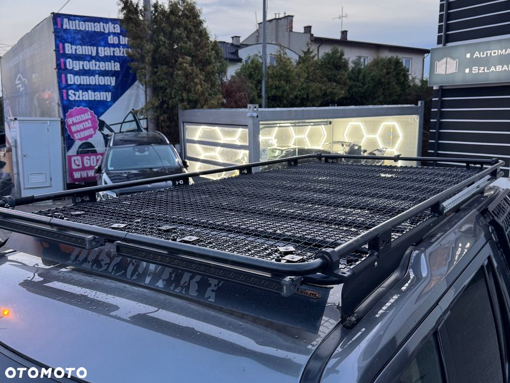 Land Rover Discovery III 2.7D V6 Limited - 9