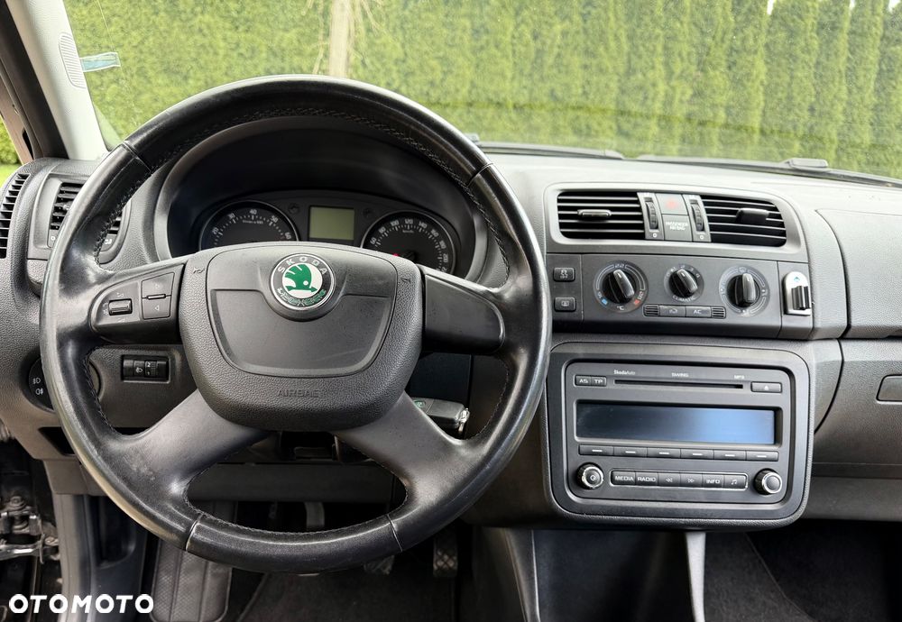 Skoda Fabia 1.2 TSI Monte Carlo - 32