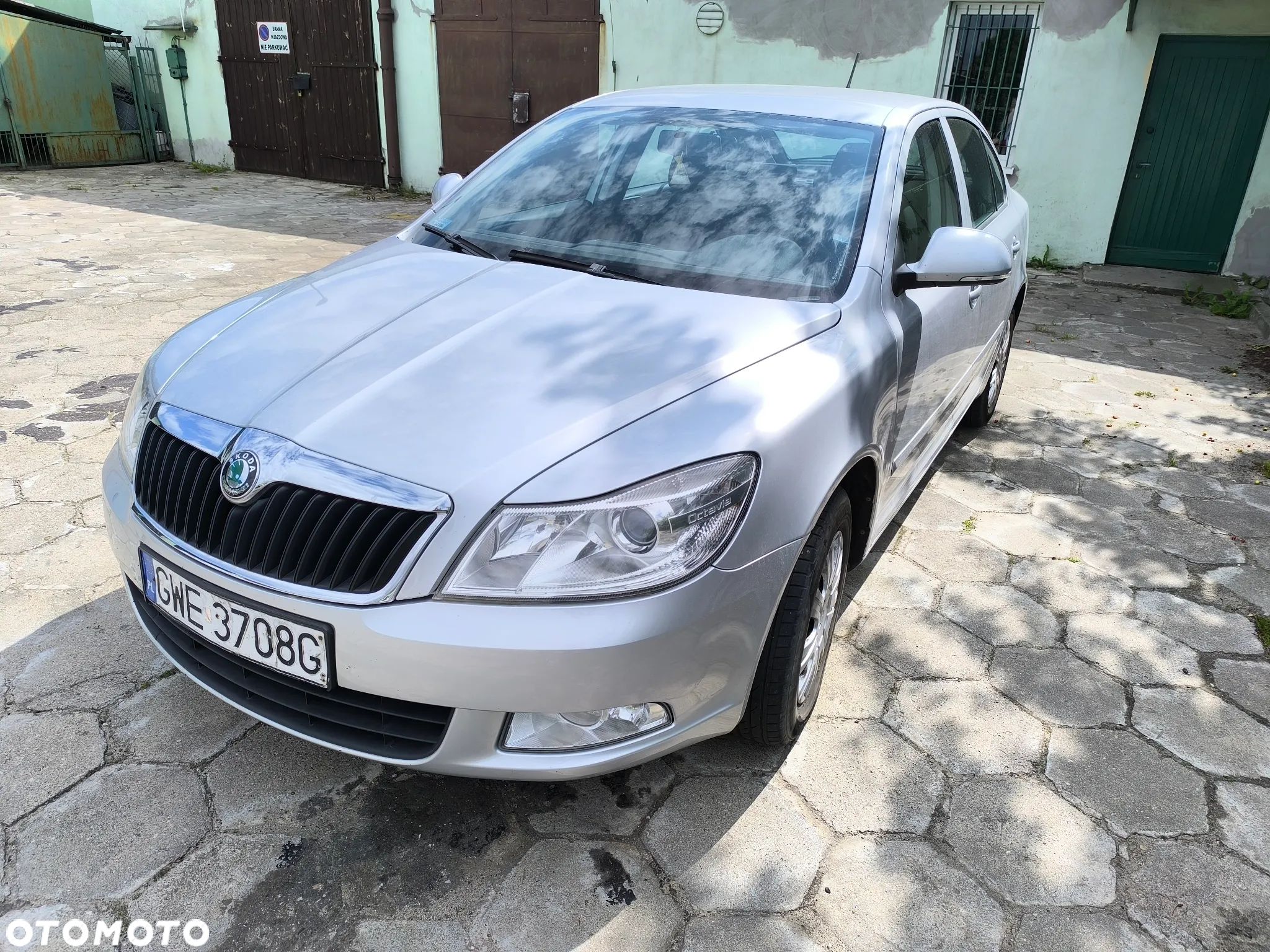 Skoda Octavia 1.4 TSI Ambiente - 1