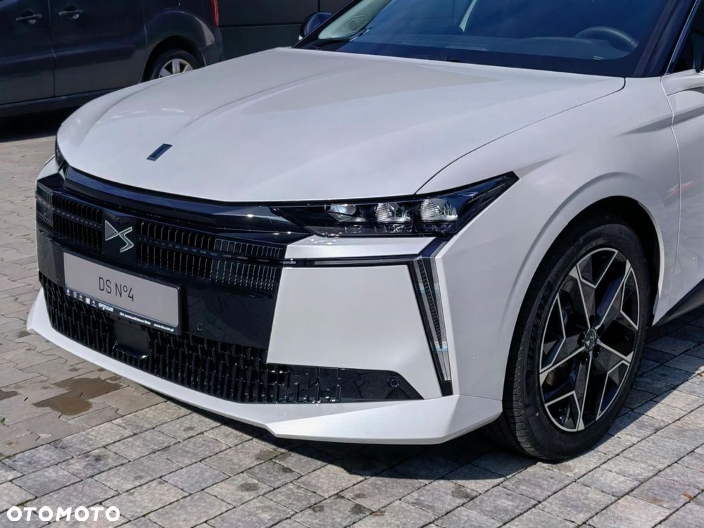DS Automobiles DS 4 1.2 mHEV Pallas eDCS6 - 13