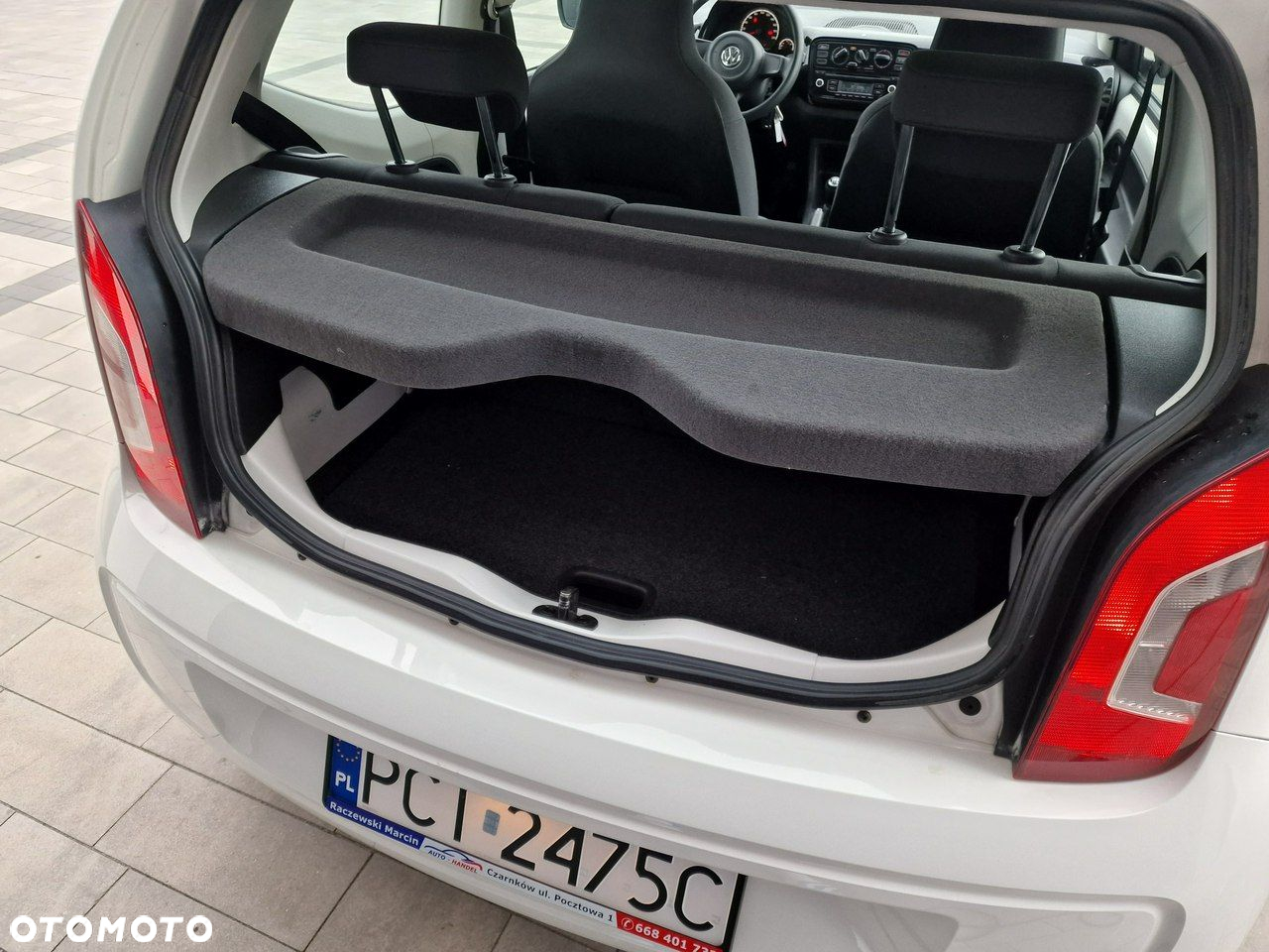 Volkswagen up! - 12