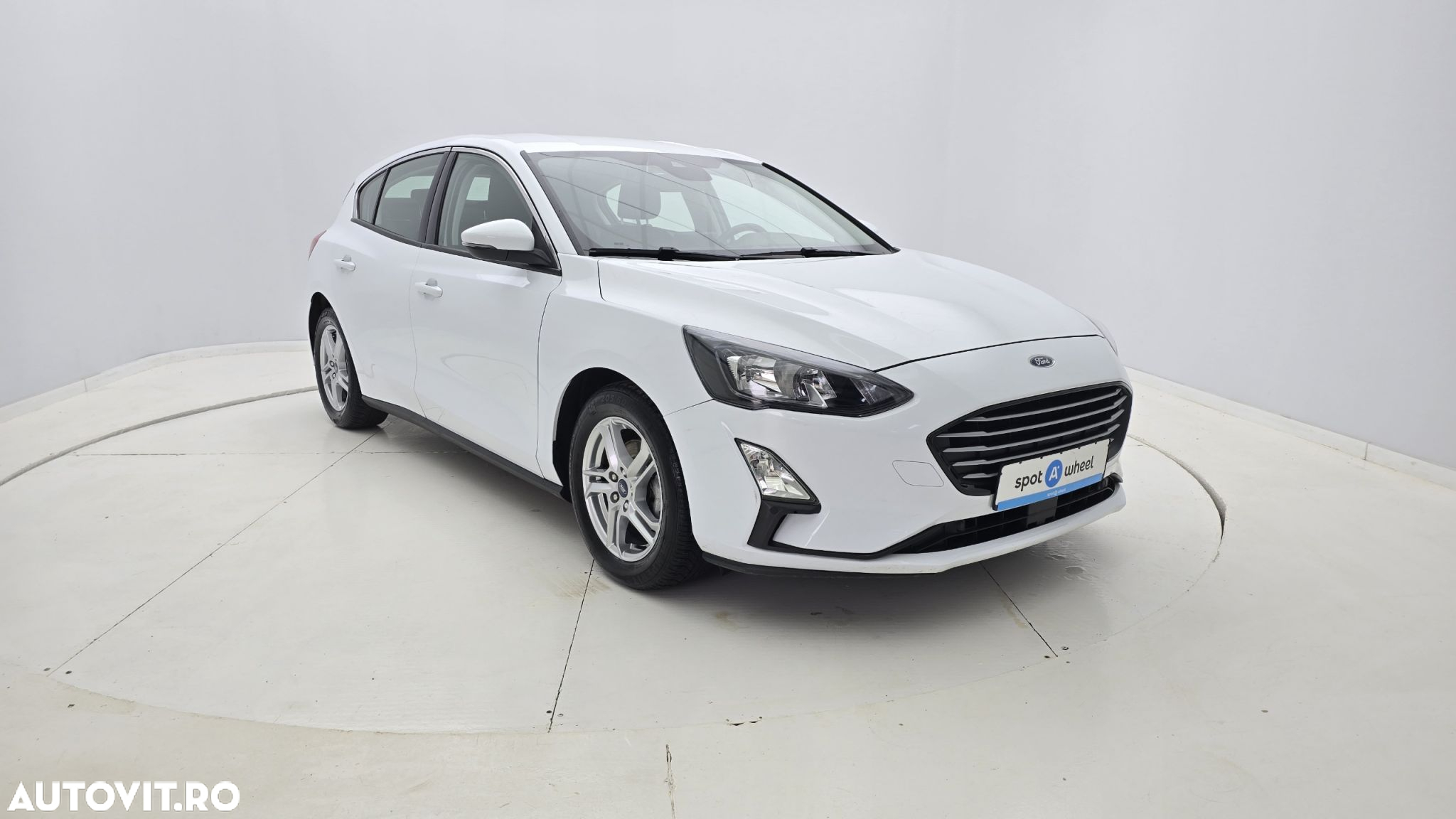 Ford Focus 1.0 EcoBoost Trend Edition - 4