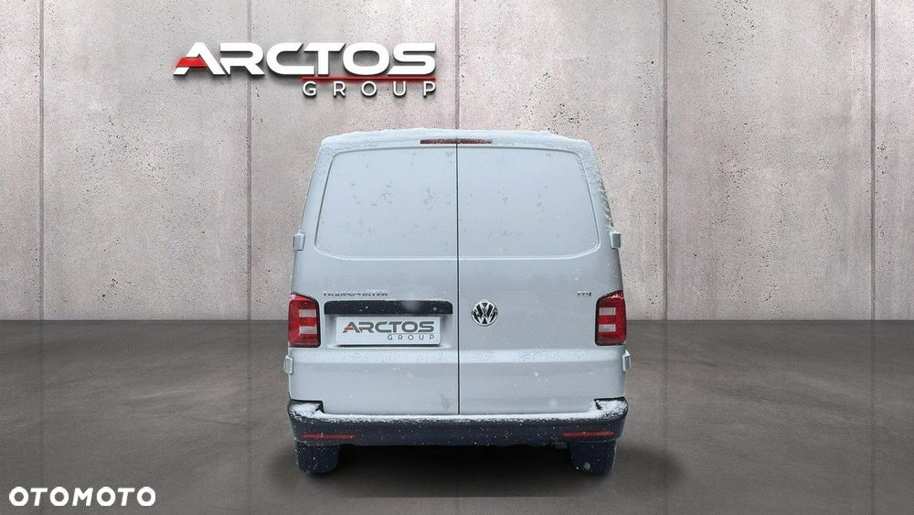 Volkswagen Transporter - 4