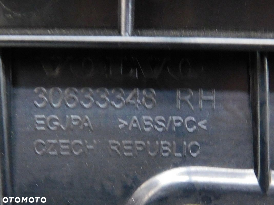 BOCZEK PRAWY 30633348 - VOLVO C70 II EU - 8