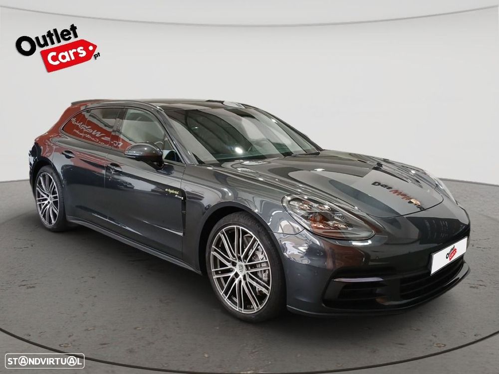 Porsche Panamera Sport Turismo 4 E-Hybrid - 10