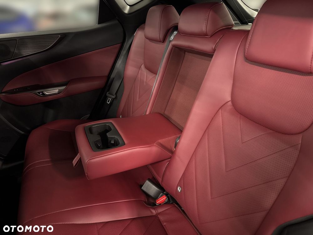 Lexus NX - 12