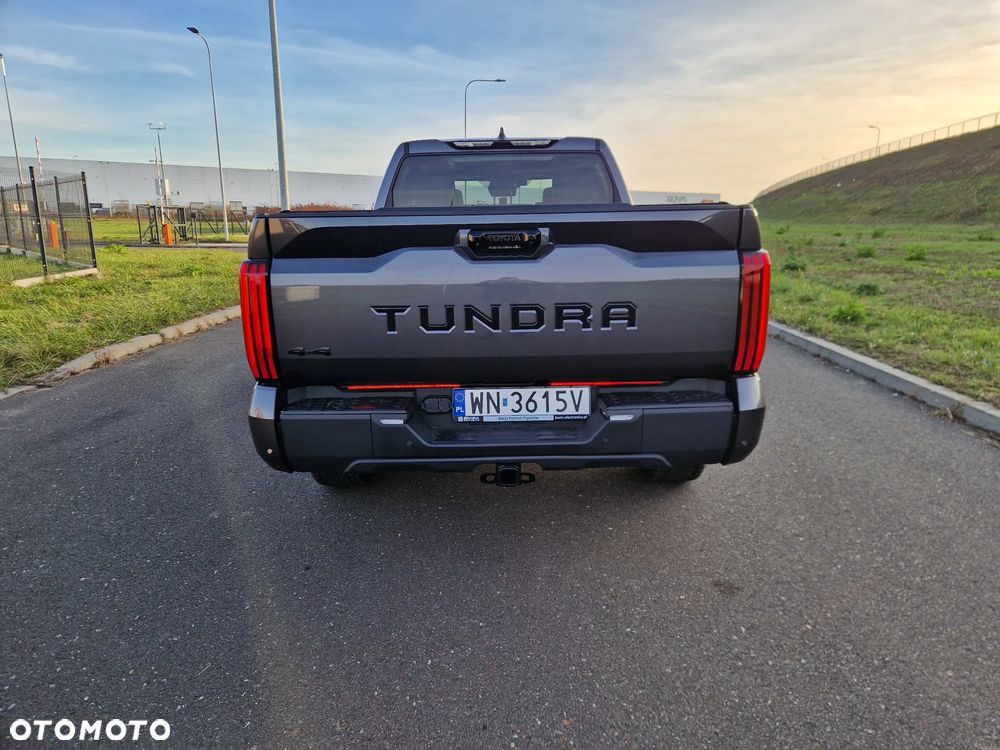 Toyota Tundra - 9