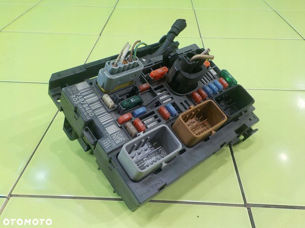 PEUGEOT 308 I LIFT 13r HB 5D skrzynka bezpiecznikow modul BSM 967587480 - 4