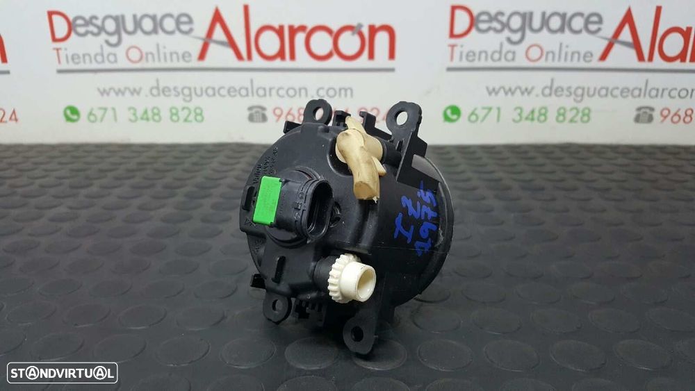 FAROL DE NEVOEIRO ESQUERDO RENAULT MEGANE II CLASSIC BERLINA LUXE PRIVILEGE - 5