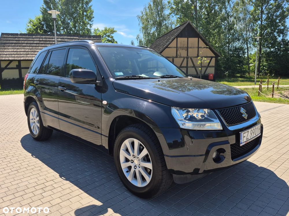 Suzuki Grand Vitara 2.0 De luxe - 1