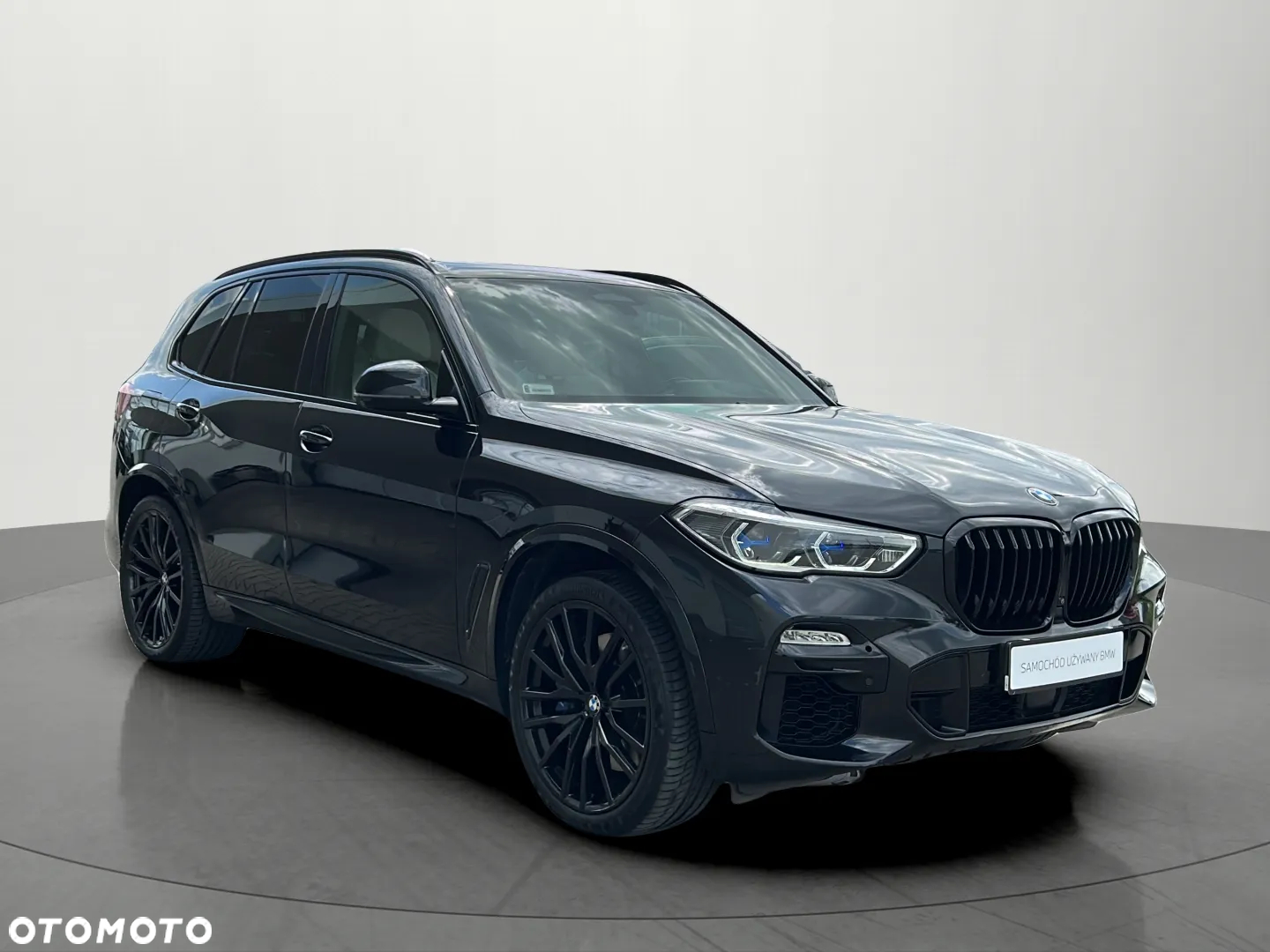 BMW X5 M M50i - 2
