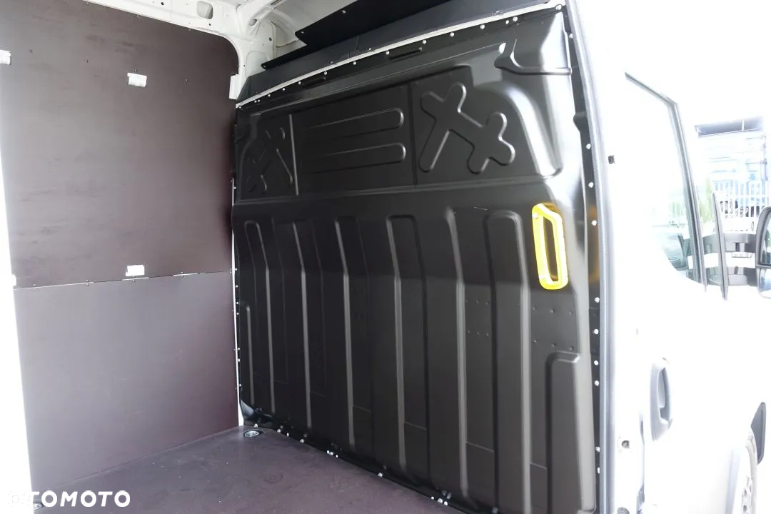 Iveco DAILY 35S16 / FURGON / BLASZAK / L4H2 / ROZSTAW OSI 410 CM /FAKTURA VAT 23% / NOWY !!! - 23