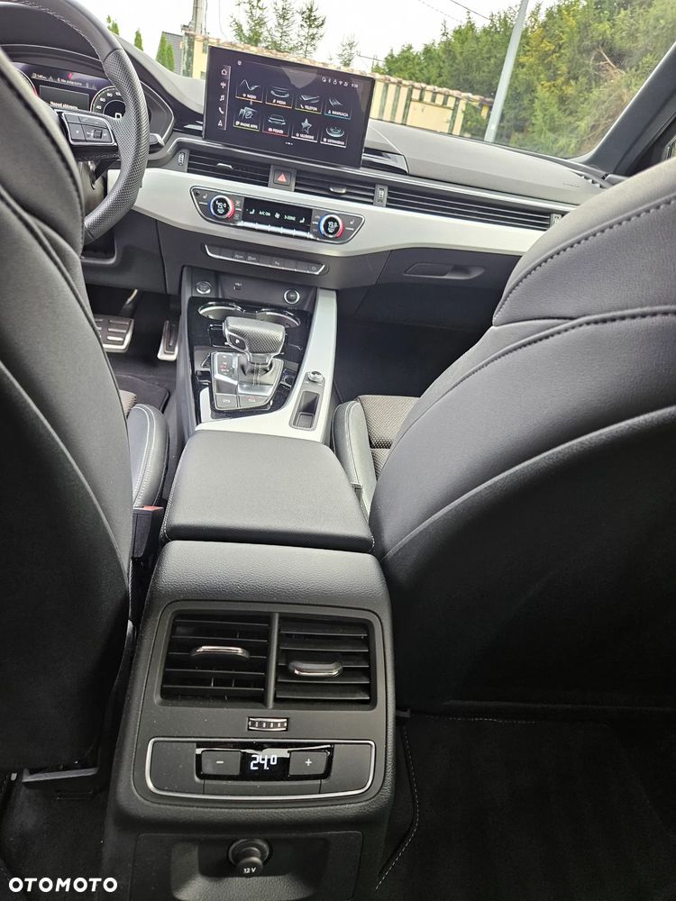 Audi A4 Limousine 35 TFSI mHEV S Line S tronic - 17