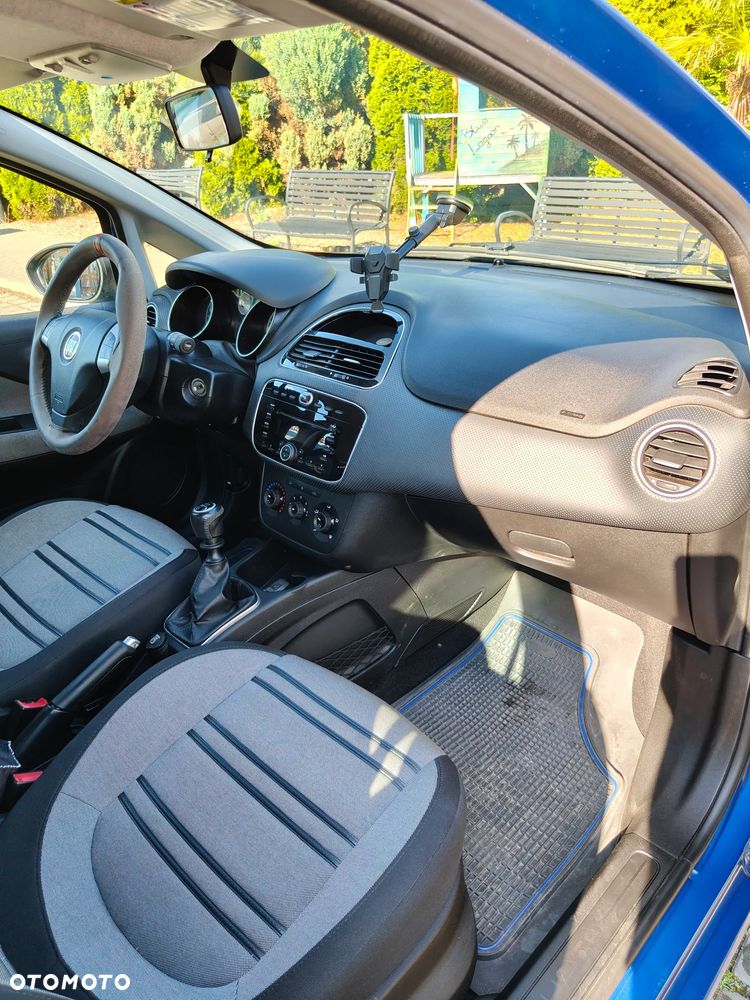 Fiat Punto Evo 1.4 8V Estiva Blue&Me - 10