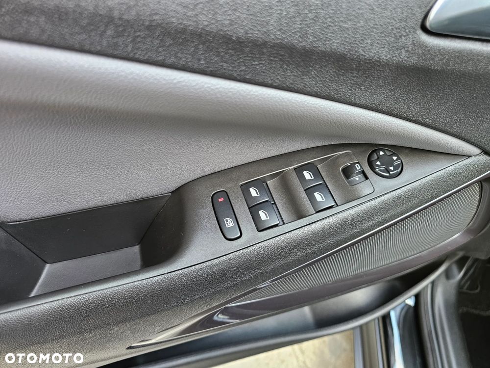 Opel Crossland X 1.2 Start/Stop Innovation - 17