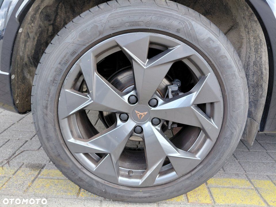 Cupra Formentor - 12