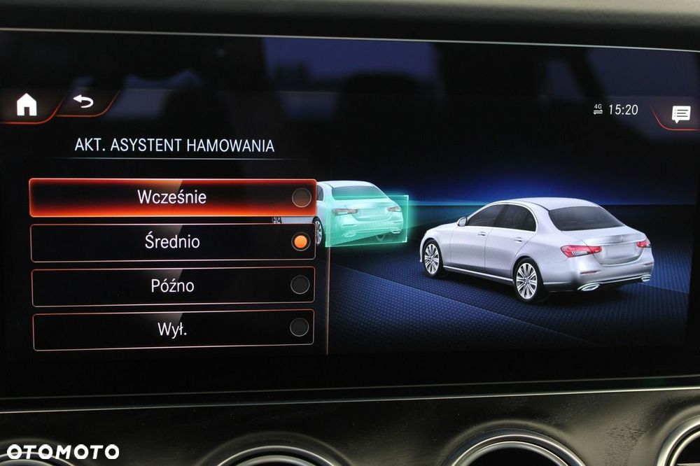 Mercedes-Benz Klasa E 220 d 4Matic 9G-TRONIC AMG Line - 24