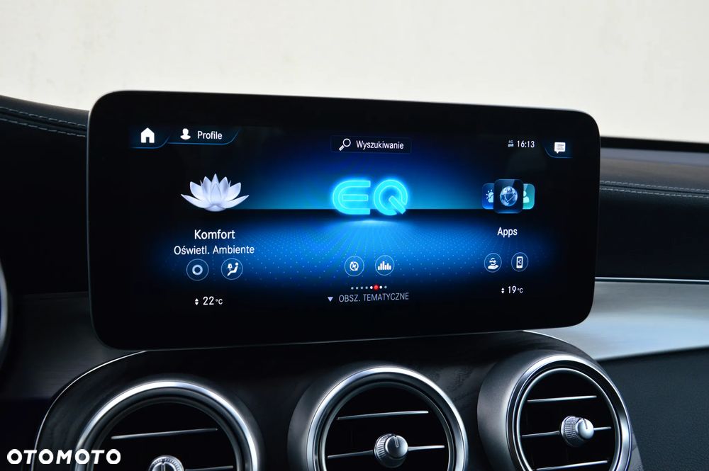 Mercedes-Benz GLC 300 e 4-Matic - 33