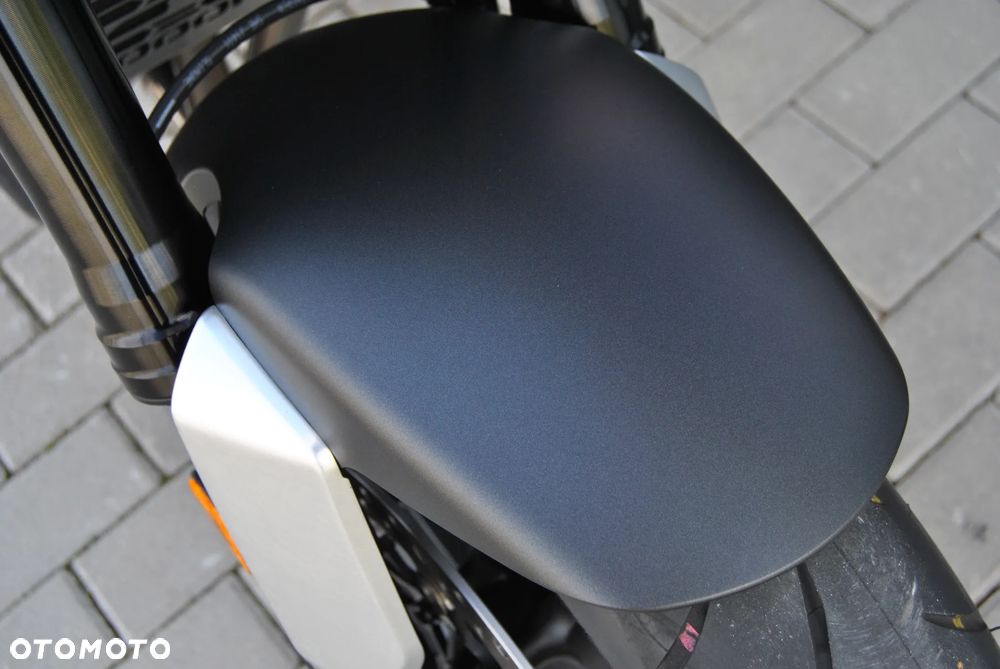 Honda CB - 13