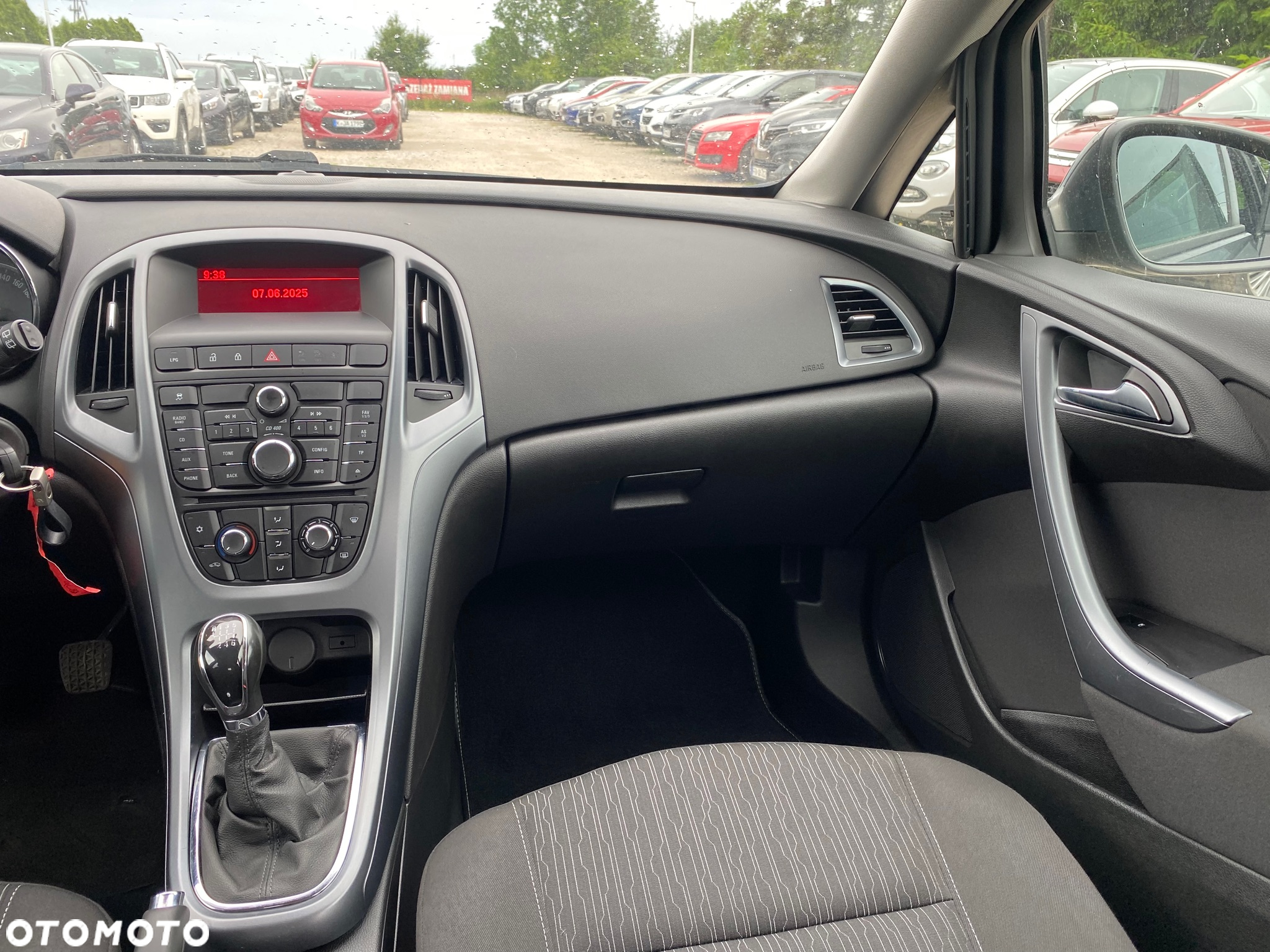 Opel Astra 1.4 Turbo Sport - 30