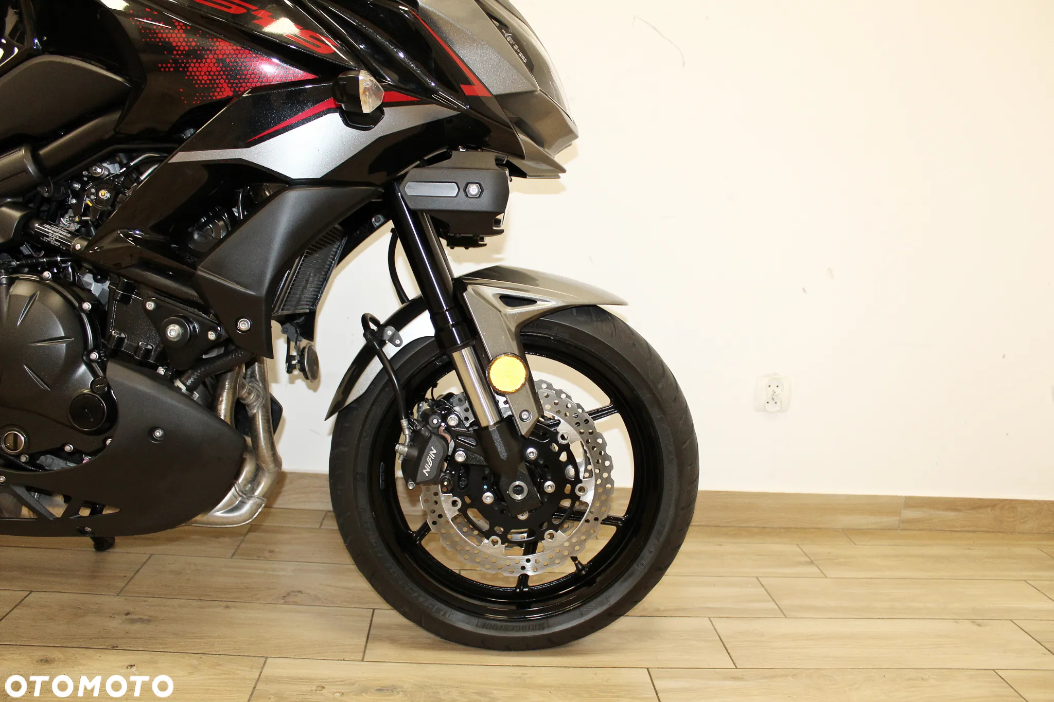 Kawasaki Versys 650 - 12