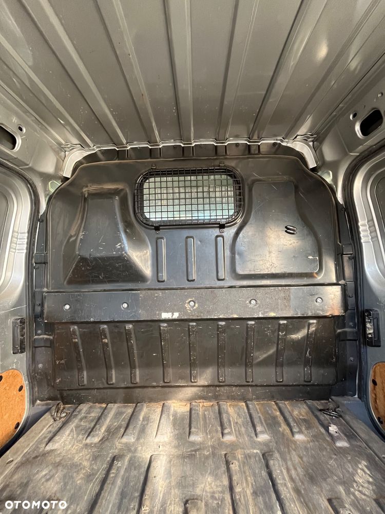 Ford Transit Connect - 20