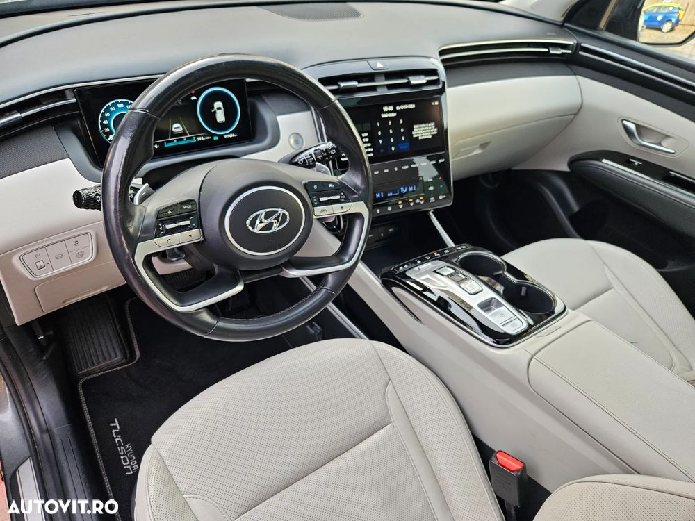 Hyundai Tucson - 4