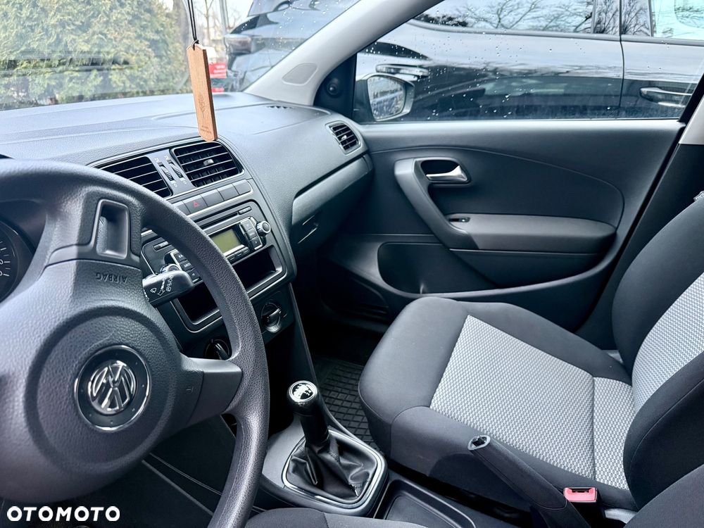 Volkswagen Polo 1.4 16V Trendline - 6