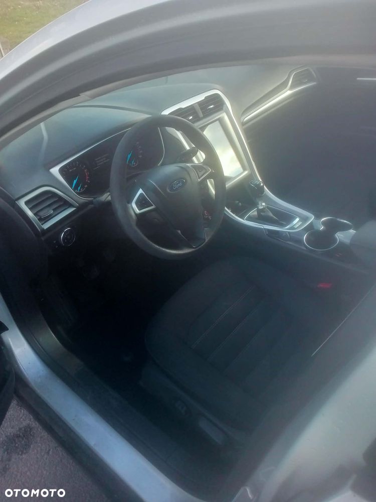 Ford Mondeo 1.5 EcoBoost Edition - 12