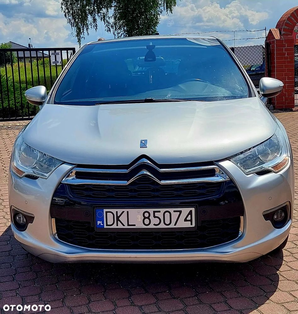 Citroën DS4 e-HDi 115 Urban Show - 4