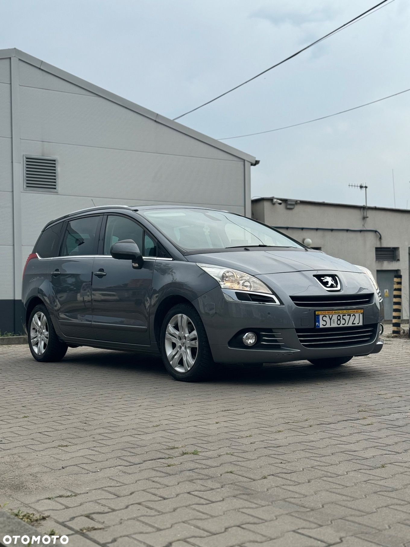 Peugeot 5008 1.6 THP Family 7os - 1