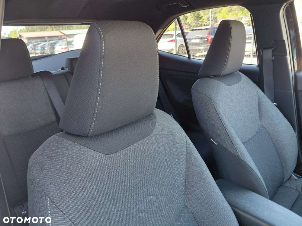 Toyota Yaris Cross - 17