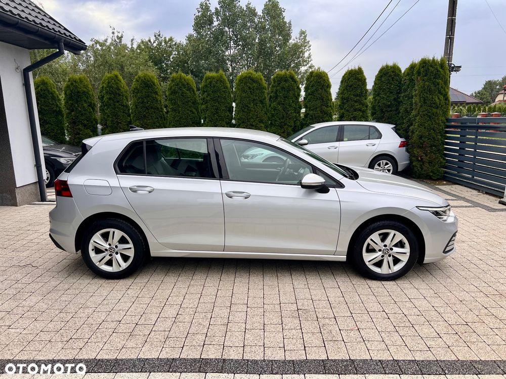Volkswagen Golf 2.0 TDI Life - 32
