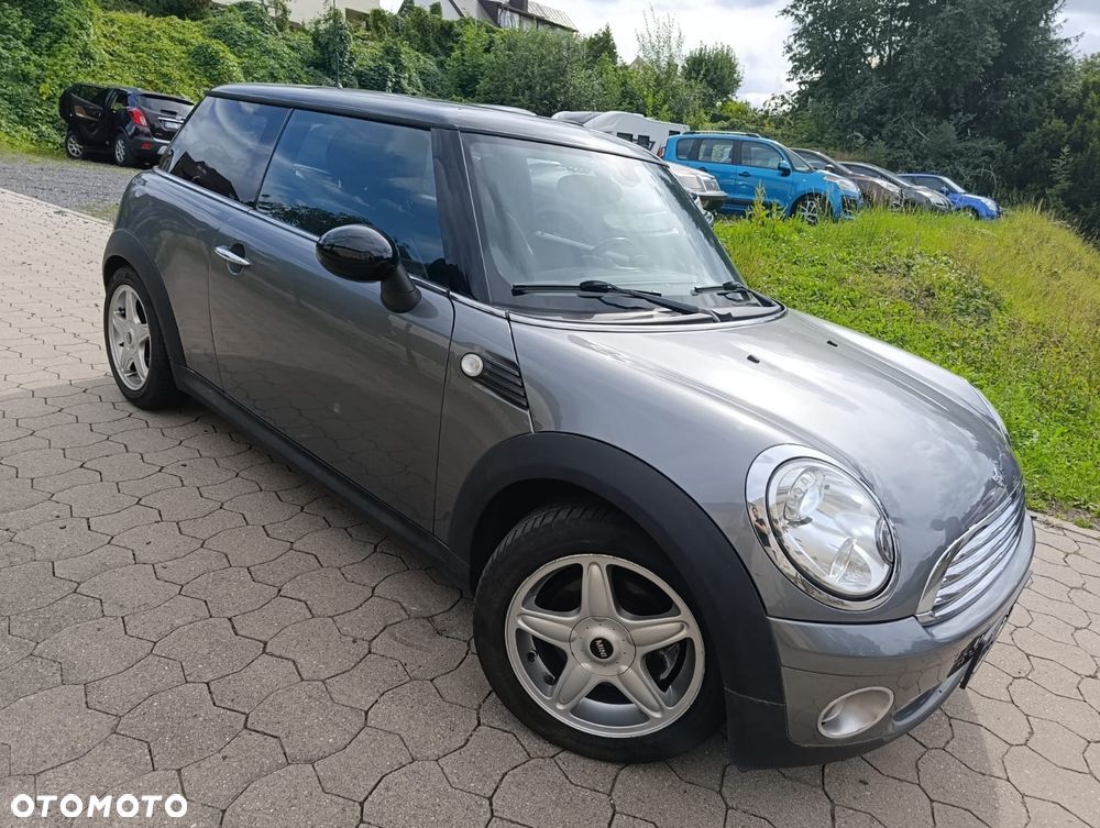MINI Cooper 50 Mayfair - 14