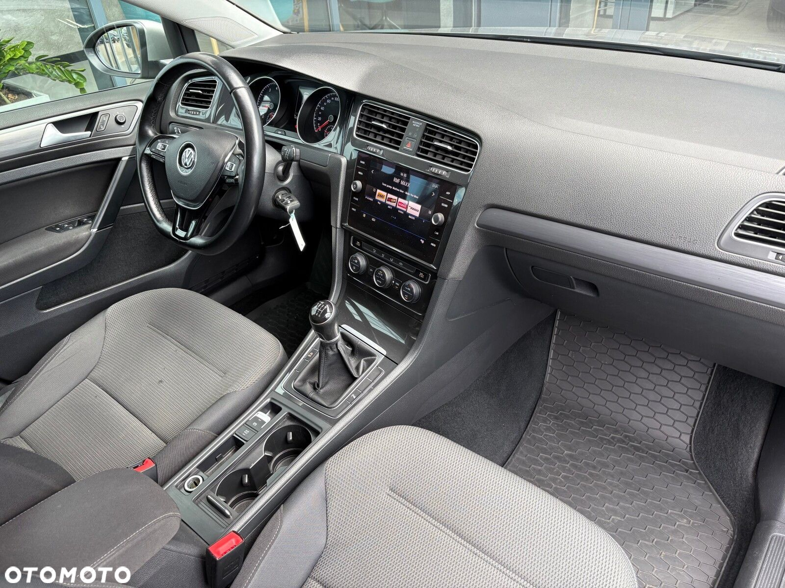 Volkswagen Golf VII 1.4 TSI BMT Comfortline - 15