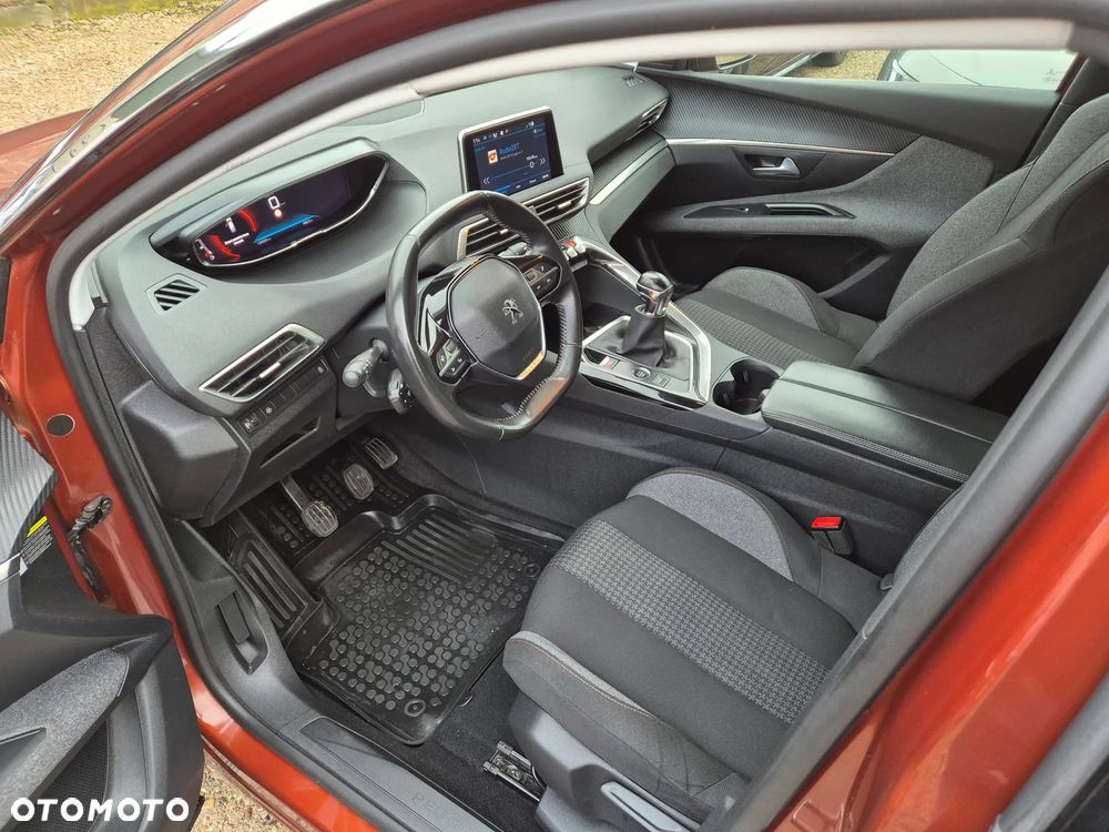 Peugeot 5008 1.5 BlueHDi Allure Pack S&S - 18