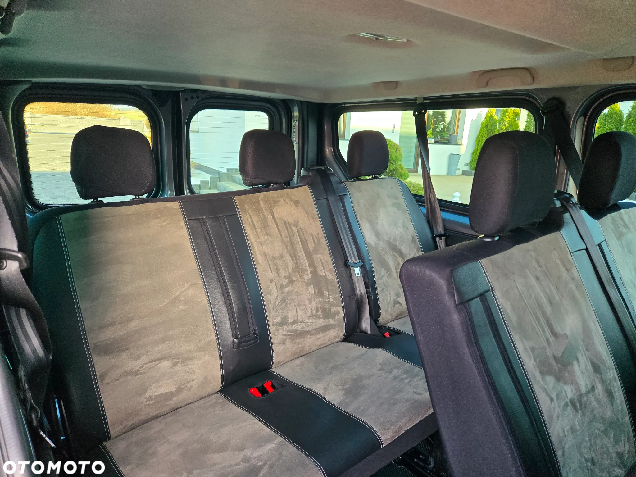 Renault Trafic Grand SpaceClass 2.0 dCi EDC - 26