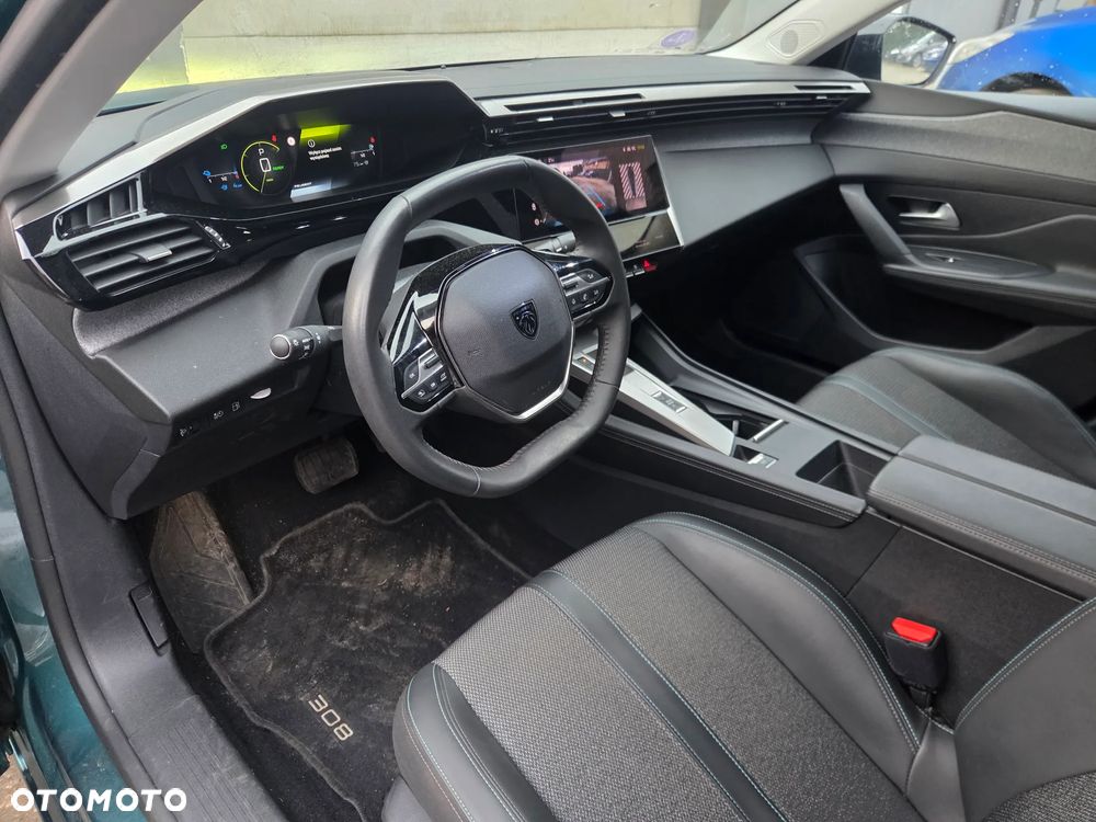 Peugeot 308 1.6 Hybrid PHEV Allure Pack EAT8 - 10