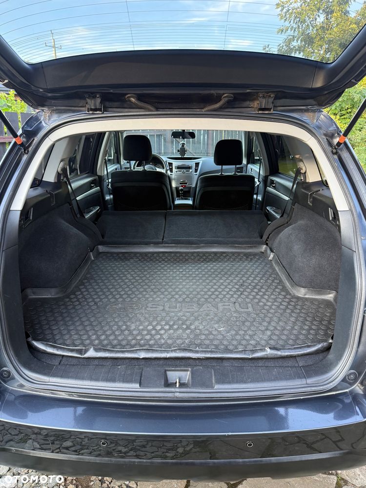 Subaru Outback 2.0 D VA - 15