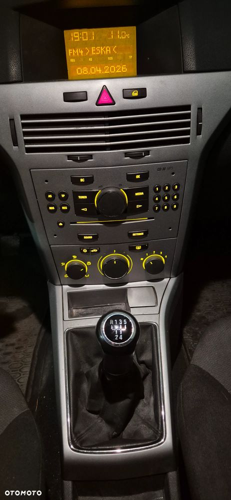 Opel Astra 1.6 EU5 - 4