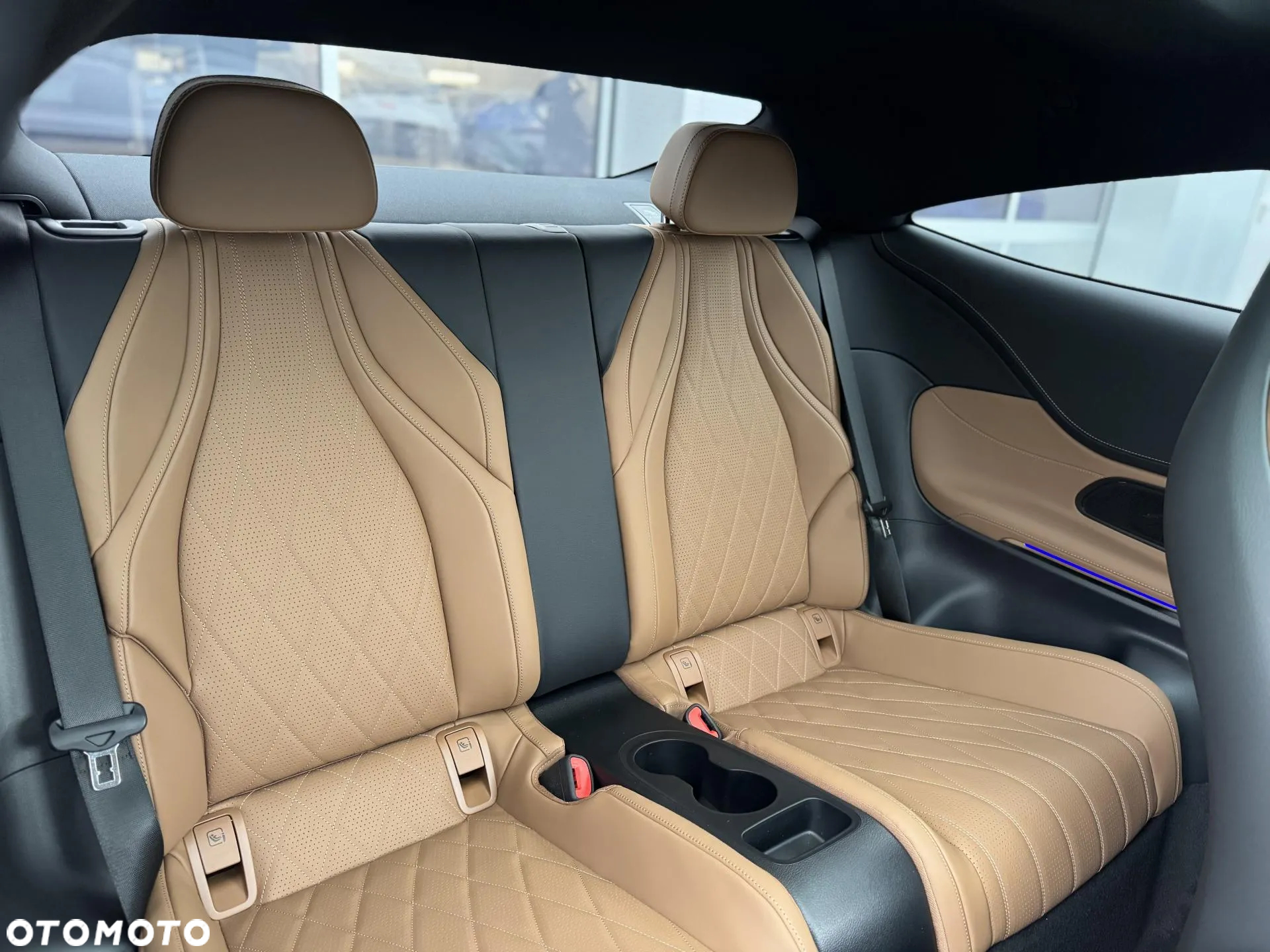Mercedes-Benz CLE 300 4Matic Coupe 9G-TRONIC - 13