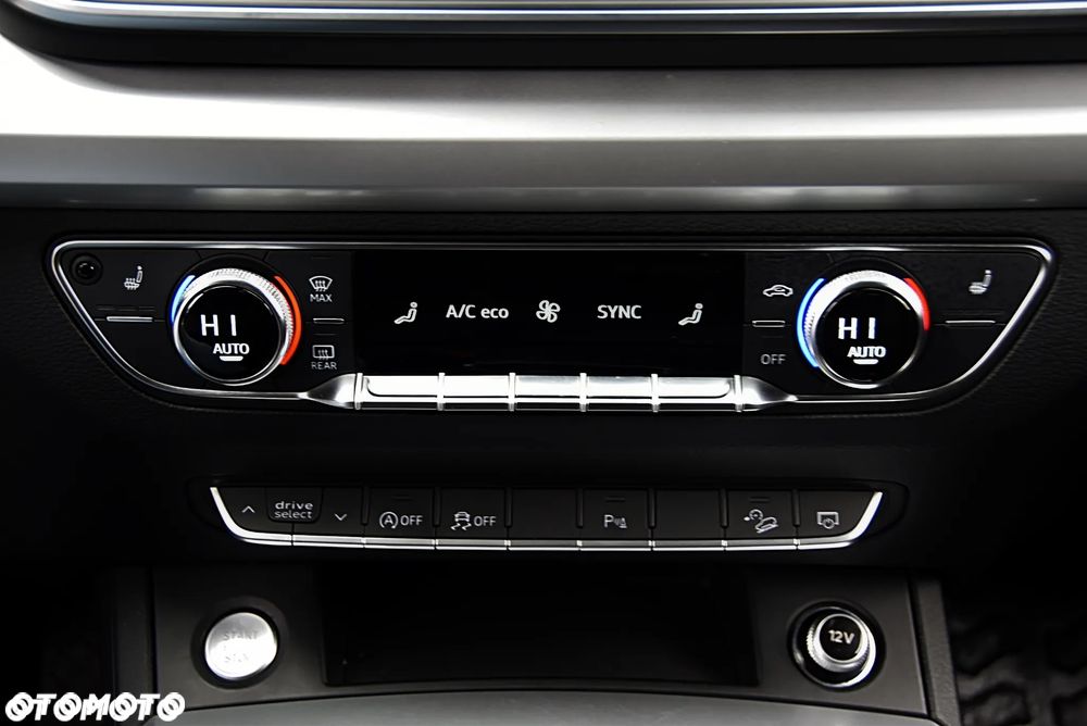 Audi Q5 35 TDI mHEV Sport S tronic - 25