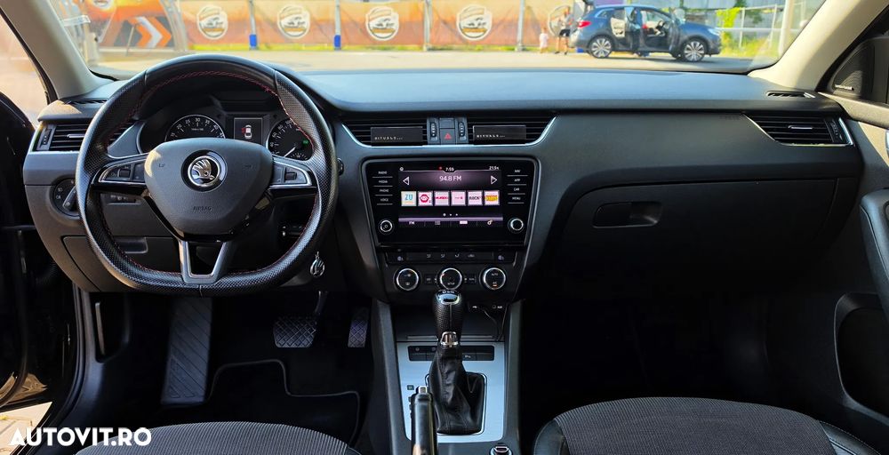 Skoda Octavia 1.6 TDI AMBITION DSG - 7