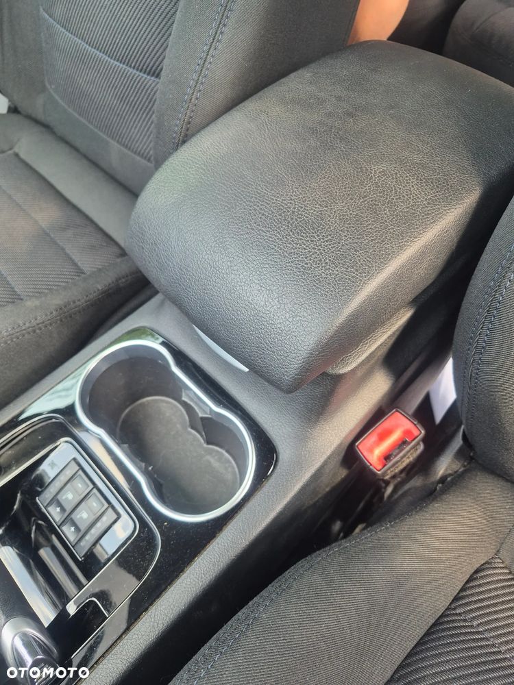 Ford S-Max 1.6 T Titanium - 22