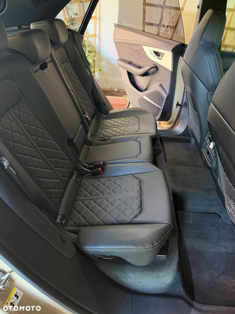 Audi Q8 60 TFSI e PHEV Quattro Tiptronic - 36