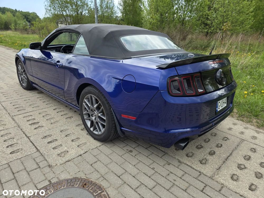 Ford Mustang 3.7 V6 Premium - 17